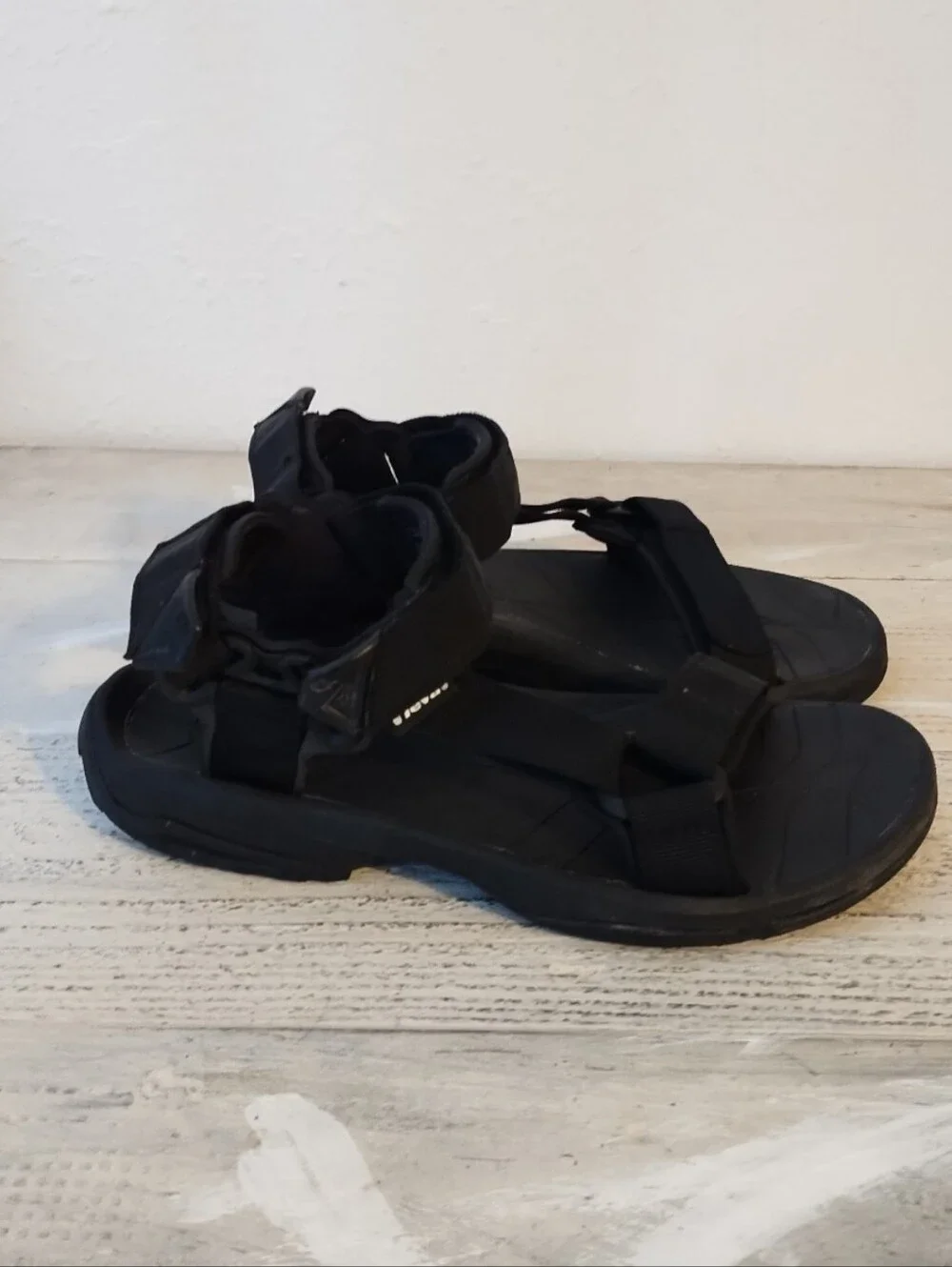 TEVA MEN shoc pad BLACK STRAPPY SPORTS SANDALS US8  / EU 40/ UK